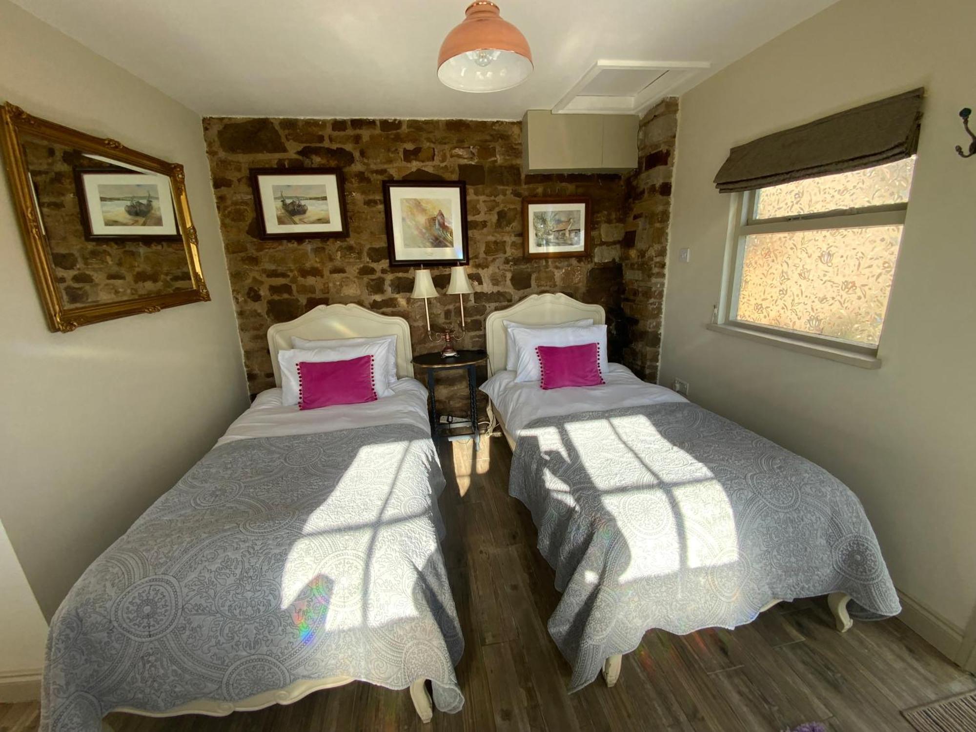 Lavender Cottage Глостър Екстериор снимка